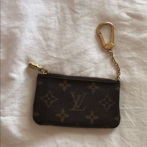 louis vuitton keychain wallet